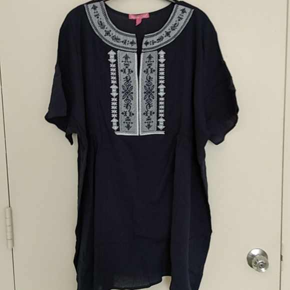 Woman Within Tops - Woman Within New Navy Blue 💙 Embroidered Thin CrinkleCotton Tunic Blouse 22/24W